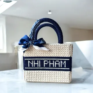 Túi Tote thêu tên đơn giản thanh lịch