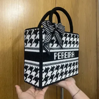 Túi Tote thêu tên hoạ tiết Houndstooth - anh 4